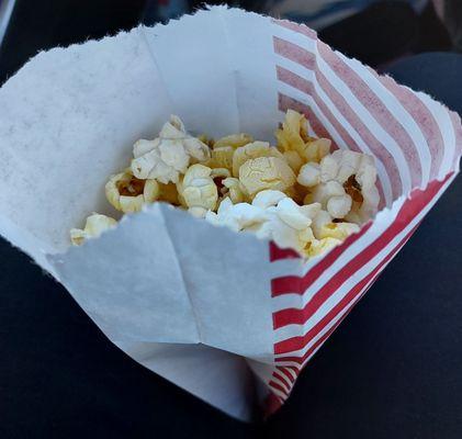 Had to grab some of the complimentary popcorn after I checked out.