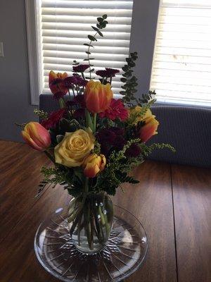 I received a beautiful bouquet flowers on 1/19/19 sent from a dear friend.  They were fresh and vibrant and still look great 4 days!