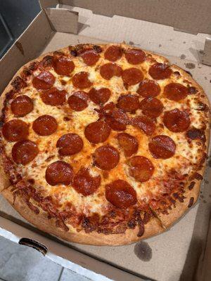 New York Thin with Pepperoni