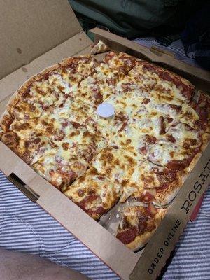 Good pizza came delivered nice and hot as expected.