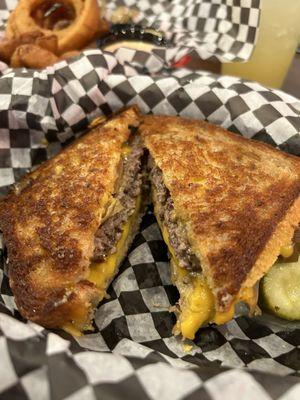 The bestest patty melt I swapped in American cheese and no tipsy sauce, cause that's an original patty melt recipe from yesteryear.