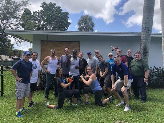 Hurricane Prep: Many workers makes little work!