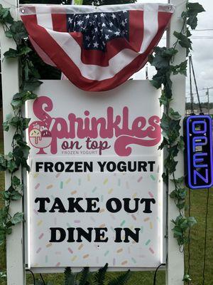 Sprinkles on Top 
Frozen yogurt
Fun, friendly, clean and yummy.