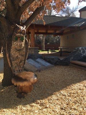 Reading nook area