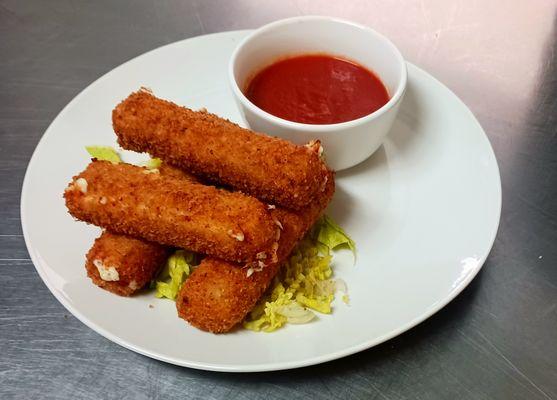 Homemade mozzarella sticks with marinara. Available for dinner now!