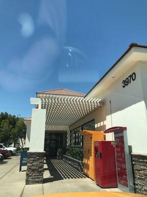 Redbox and amazon locker