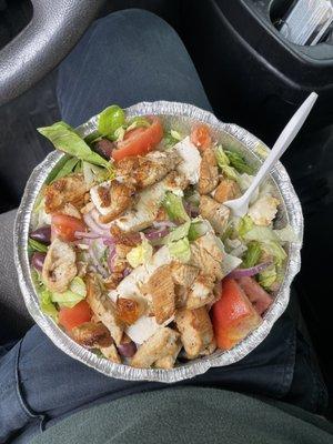 Greek salad with grilled chicken