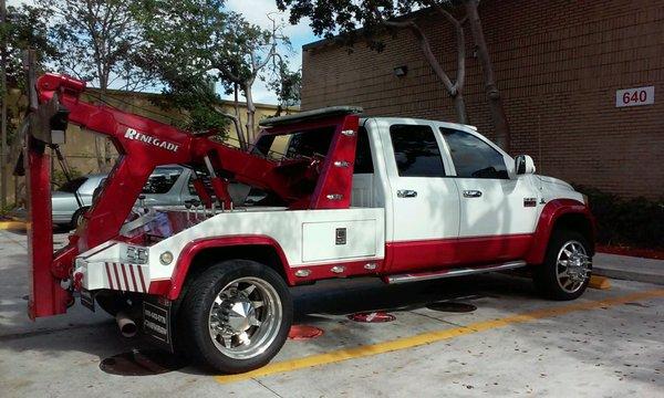 Broward county Wrecker Service | Fort lauderdale Towing service 24 Hours