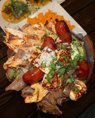 Molcajete de Carne