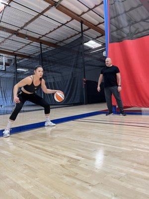 Spain 3x3 Olympic bronze medalist player Helen putting the work in with Coach Ve