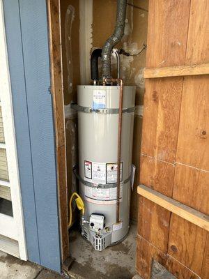 Water heater installation in Ensinitas