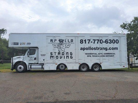 Apollo Strong Moving 40ft Straight Truck. Largest Moving Box Truck in DFW.