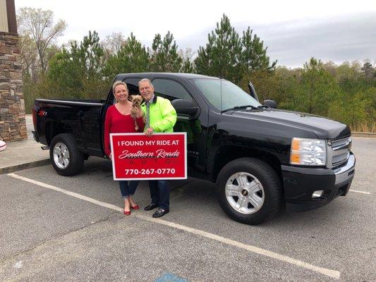 2011 Chevrolet Silverado Z71 extended cab... looks like new!