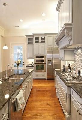 Stone Countertop Cleaning and Wood Floor Cleaning Company Chula Vista, San Diego, La Jolla, Del Mar, UTC and Santee