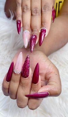 Worldgate Nails