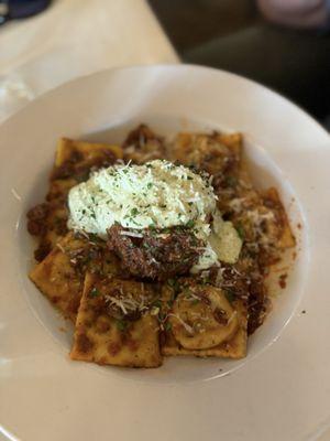 Raviolis w/added meat ball