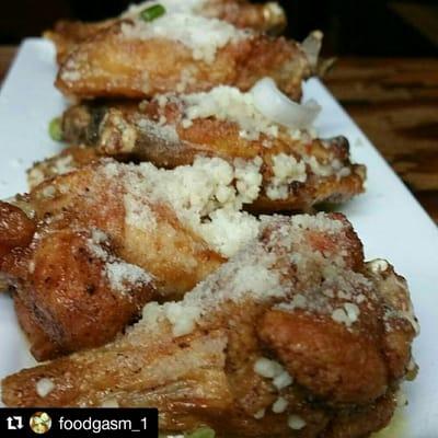 Garlic Parmesan Wings