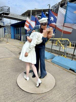 10.27.24 small version of the "Unconditional Surrender" statue near the the U.S.S. Midway Museum in San Diego CA