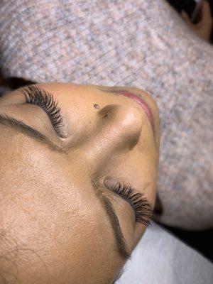 Hybrid Eyelash Extensions - Combo of Volume and Classic Lashes