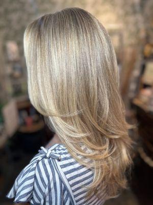 This Blonding service will only need to be refreshed every 16 to 20 weeks. That's the bonus of lived in hair!