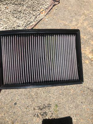 Air filter with discolored area where oil was going through!