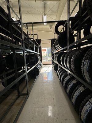 Les Schwab Tire Center