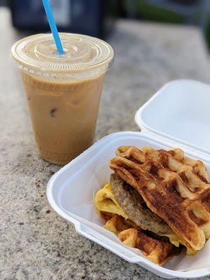 Cookie butter latte + chatty patty