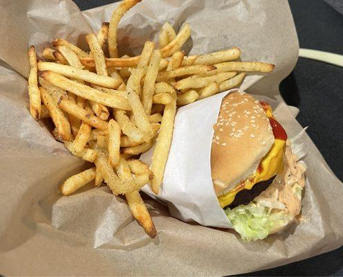 The Classic Cheese Burger w/ fries