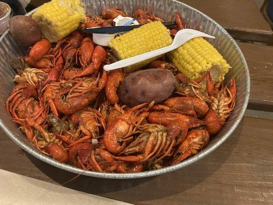 Pound of crawfish with corn and potatoes