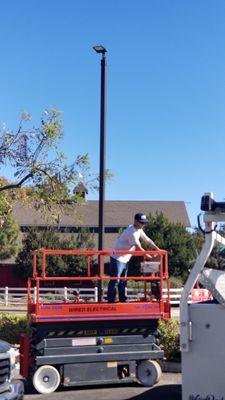 Parking lot light Retrofit to led!!