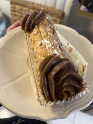 Chocolate cannoli