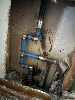 Manifold leak repair