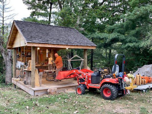 Live woodcarving!