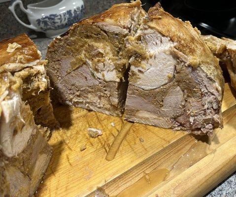 Here is what the turducken looks like cut open.