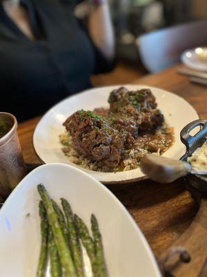 Oxtails and asparagus