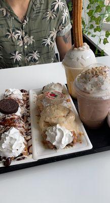 Oreo churro sundae, Mazapan Milkshake, Mazapan churro sundae, Ferrero Rocher Milkshake