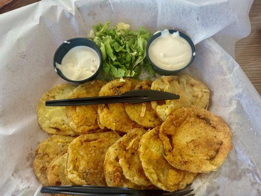 Fried green tomatoes