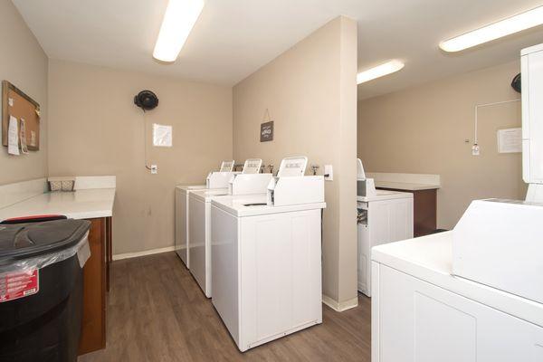 Top-Notch Amenities:  on-site laundry