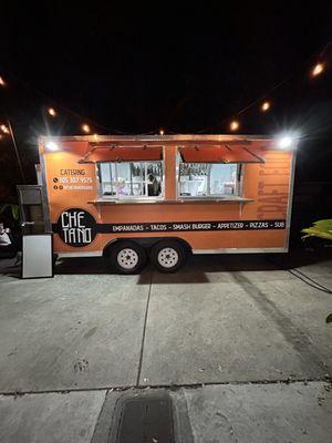 Food truck exterior