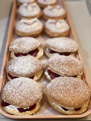 Strawberry split donuts!