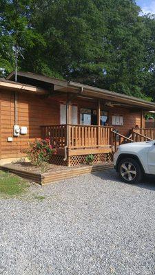 Clean and well kept. Beautiful rose bushes on each side of the porch.