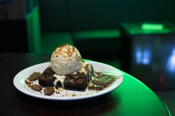 Kush Brownie Sundae