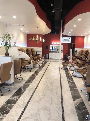 Clean and bright salon!