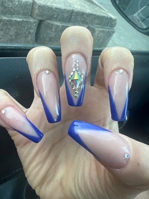 nails (read review)