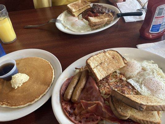 6oz Steak & Eggs and loggers breakfast