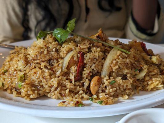 Pineapple fried rice with Tofu