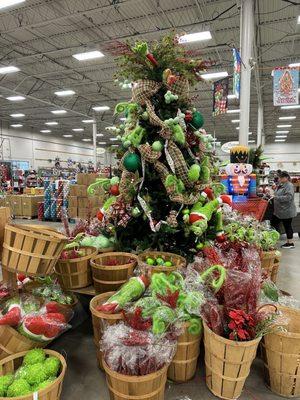 This grinch tree was excellent.