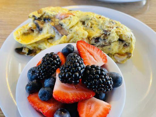 Shrimps Omelet. Filled with regular sized shrimp, no baby shrimps here! With a side of fresh and sweet fruit. So good!