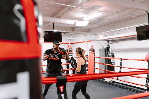 We offer private, semi-private and group classes for boxing and kickboxing instruction.