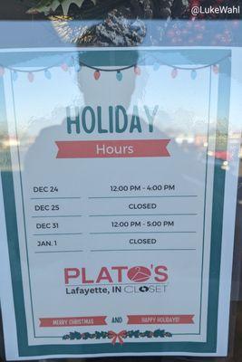 2023 holiday hours